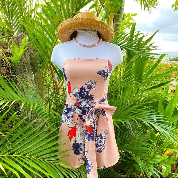 MORRIS DAY THE LABEL Stunning satiny Romper - Picture 5 of 17